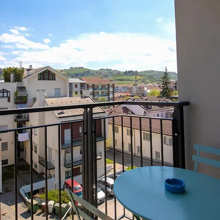 Vinhome Bilocale Con Garage Privato Centro