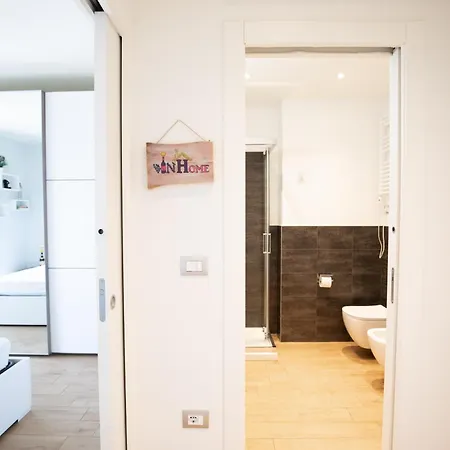 Apartment Vinhome Bilocale Con Garage Privato Centro Alba (Piedmont)